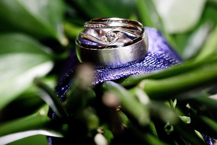 creative ways to photograph wedding rings london lily sawyer photo